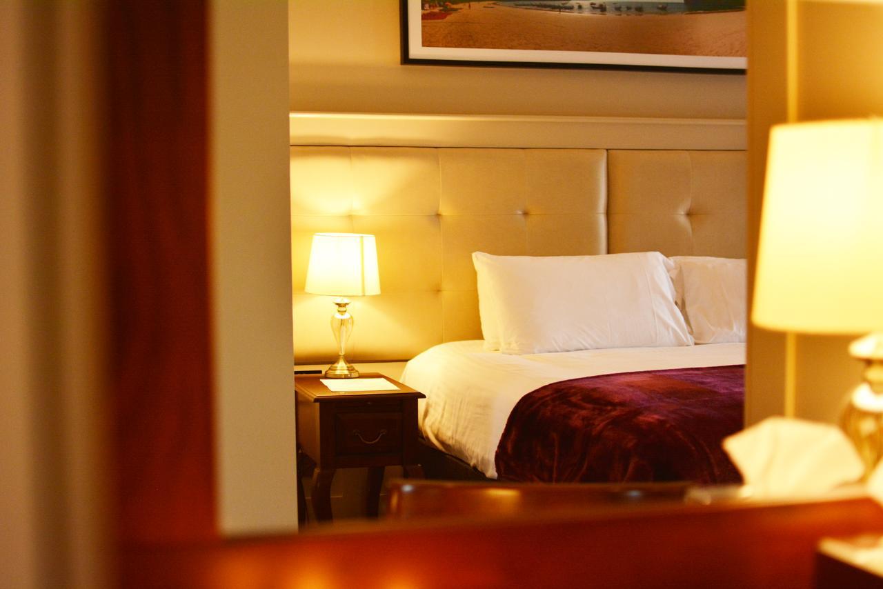 Rooms At Rue Omagh Εξωτερικό φωτογραφία